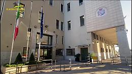 Nel Tir 45 mila stecche di Merit di contrabbando