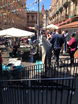 Catania: «Transito pedonale limitato alla pescheria»