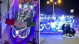 Notte di follie e stranezze per lo scudetto del Napoli: a Mugnano passa una nave per strada