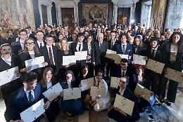 Il presidente Mattarella premia 25 "Alfieri del lavoro": due sono siciliani