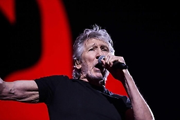 Roger Water durissimo con Israele: «A Gaza genocidio inconcepibile»