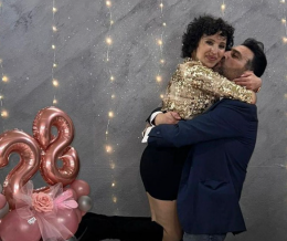 La dura lotta di Denise contro la leucemia: dopo sette trapianti la speranza di una cura negli Usa