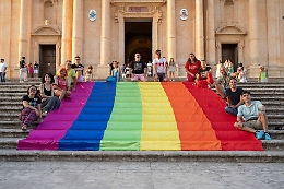 Aspettando Giacinto festival 2024: nell&rsquo;anno dell&rsquo;edizione del decennale, la kermesse di approfondimento tematiche Lgbt+ lavora sul territorio