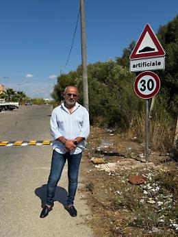 Vittoria, installati i dossi rallentatori in via Troisi