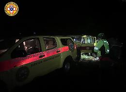 Paura sull'Etna: turista francese precipita in un dirupo a Monte Timpa Rossa e si frattura la caviglia