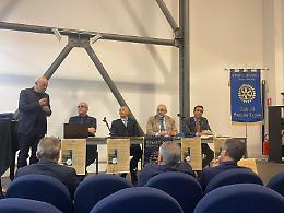 Pozzallo, presentato l'ultimo romanzo del procuratore della Repubblica del Tribunale di Ragusa Francesco Puleio