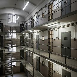 Turni massacranti e organici ridotti: emergenza penitenziaria in provincia di Siracusa