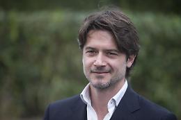 Ettore Bassi in scena  con ”Il sindaco pescatore”