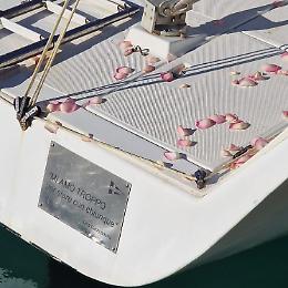 Intitolata a Sara Campanella la barca "La Donna Blu": il porto di Sant’Agata diventa monito contro la violenza