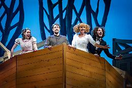 "Aggiungi un Posto a Tavola": Cinquanta… e non li dimostra