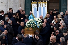 Addio a Nicola Pietrangeli: "My Way" chiude il commosso saluto al Foro Italico