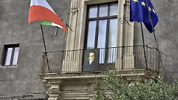 Degrado nella corte del Museo Belliniano.  «Spostiamolo al Teatro Massimo»