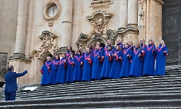 La Modica Gospel Academy interpreta "The Fear of the Lord" al duomo di San Giorgio: inno di fede e speranza