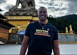 &ldquo;Non rester&ograve; a guardare&rdquo;: Collins dell'Nba racconta la sua battaglia contro un glioblastoma al quarto stadio