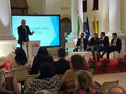 La crisi finanziaria nei Comuni mette a rischio il futuro dei territori, a Ispica il confronto tra esperti e politici