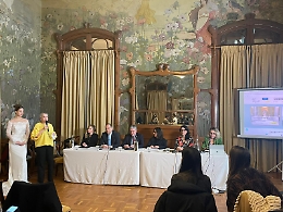 Abiti RiBelli: cento donne in scena al Teatro Biondo per costruire la nuova area fitness dello Sperone