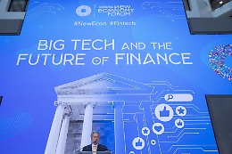 L'Europa dice basta alla dipendenza dalle Big Tech Usa: perch&eacute; governi e imprese stanno provando a puntare su &ldquo;cloud sovrani&rdquo; e piani nazionali