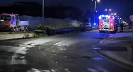 Seria perdita di gas all'uscita di Ragusa sulla strada per il mare, chiusi viabilit&agrave; e centro commerciale attiguo