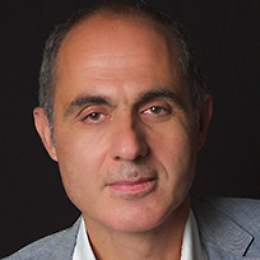 Temperanza a Siracusa: Gennaro Carillo alla libreria NeaPolis