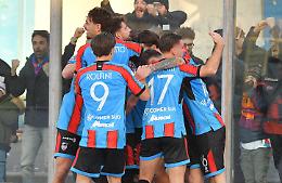 I gol, le esultanze, gli abbracci, la grinta del mister e il giro di campo finale: le immagini pi&ugrave; belle di Catania-Cavese nelle nostra fotogallery esclusiva