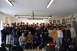 Dalla scuola al fischietto: la carica dei 37 nuovi arbitri che sognano i grandi stadi