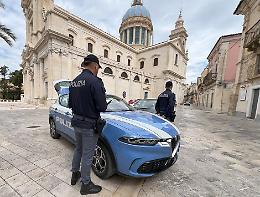 Comiso, evade i domiciliari per picchiare l'ex compagna: catturato nella notte