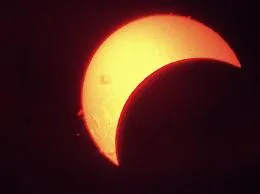 Eclissi solare del 12 agosto, occhi puntati sul cielo siciliano: ecco dove si vedr&agrave; di pi&ugrave;