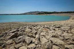 Sicilia, le dighe perdono 66 milioni di metri cubi in un mese: torna l&rsquo;ombra della siccit&agrave;