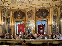 Inchiesta, opposizione in pressing su Lagalla «Faccia come Schifani, via la Dc dalla giunta»