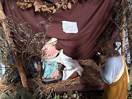 Ad Agrigento il presepe senza Bambinello: &laquo;Scusate, sono a Gaza... e soffro in Ucraina...&raquo;