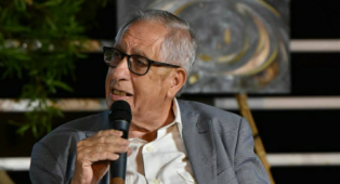 Vittoria: "Si &egrave; dimesso il sindaco Francesco Aiello"