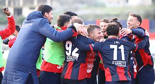 Il Modica calcio caccia l'urlo in gola: il palo a tempo scaduto nega la vittoria