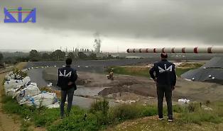 Rifiuti e lidi, l'impero dei Paratore. Il Pg: "Erano la faccia imprenditoriale del boss Zuccaro&raquo;