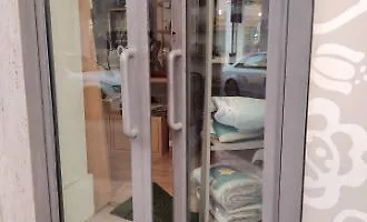 Ancora razziatori notturni a Vittoria, preso di mira un negozio in via Ruggero Settimo