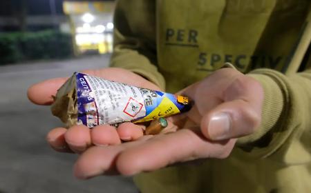 Modica, petardo gli esplode in mano: ferito un 60enne