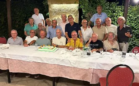 Modica, una classe del Geometri torna a riunirsi 50 anni dopo