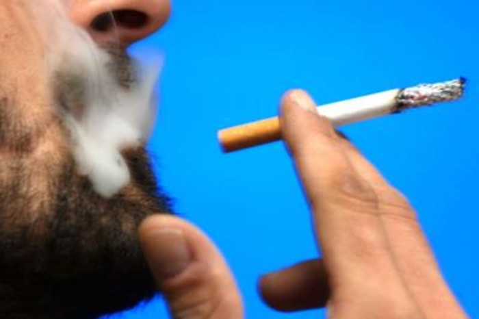 Sigarette e tabacco, dal 2026 scattano i rincari: cosa cambia per i fumatori