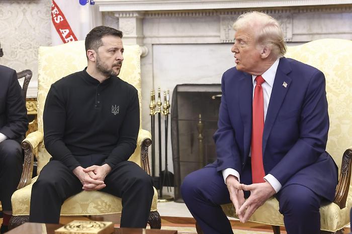 Dieci droni abbattuti in Crimea; Zelensky smentisce tensioni con Trump e invoca nuove sanzioni