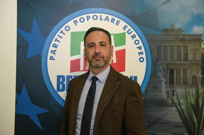 Vittoria, ennesima rissa tra gruppi di extracomunitari. Forza Italia: "Adesso basta"