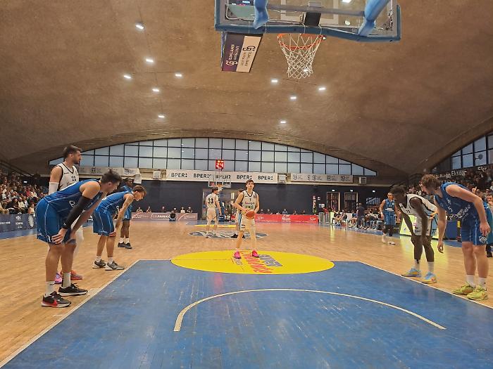 La Virtus Ragusa difende, sprinta e diverte: battuta Brindisi