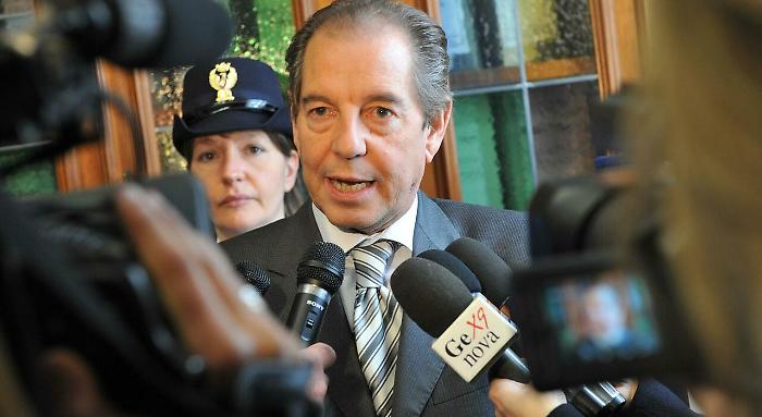 Delitto Mattarella, l'ex prefetto Piritore resta ai domiciliari: «Le sue parole del tutto prive di riscontri»