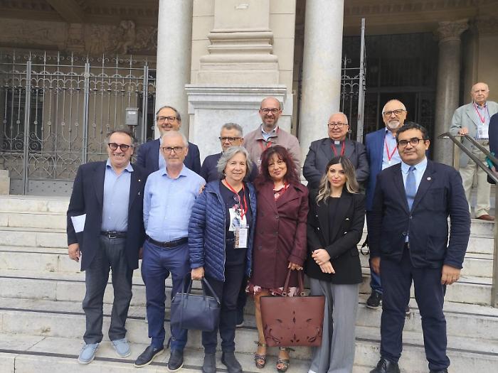 Gaetano Rizzo eletto presidente della sezione siciliana dell'Ucsi: unanimità e impegno per i cronisti uccisi