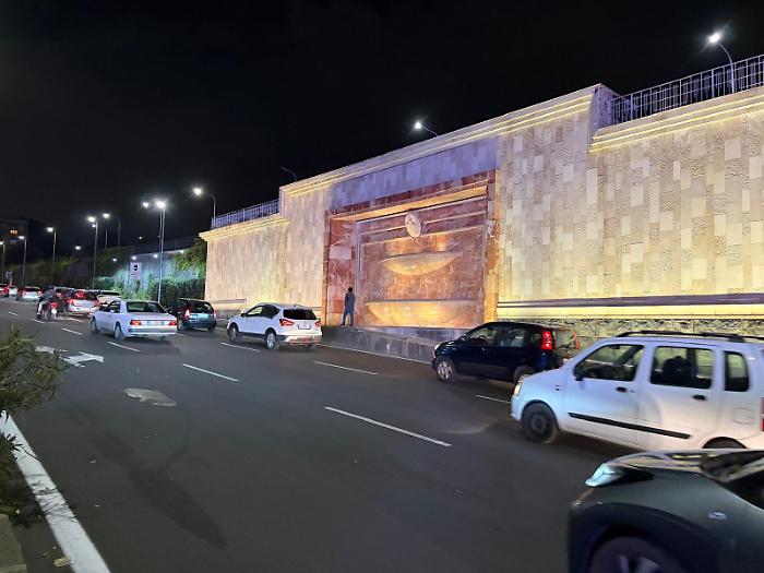 Catania, al Tondo Gioeni la fontana delle polemiche torna in funzione