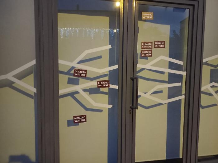 Nuovo raid contro il presidente dell’Acireale Di Mauro: imbrattato il luogo di lavoro