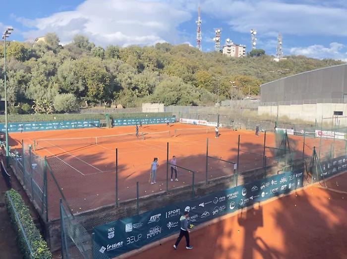  Al Ts Monte Kà Tira  continua il grande spettacolo del tennis: stamattina si decidono i finalisti del doppio e i semifinalisti del singolare