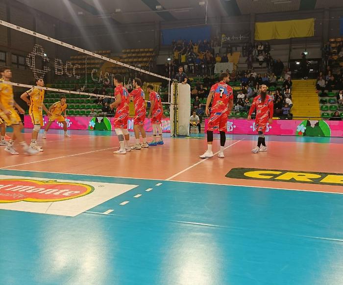 Un Volley Modica altalenante cede in quattro set sul campo della capolista
