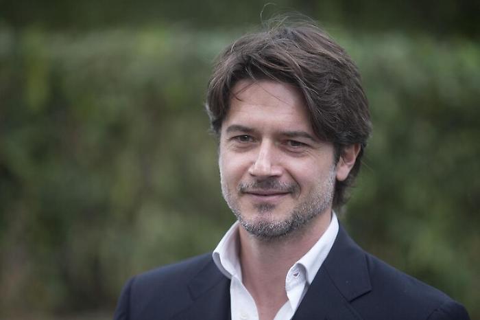 Ettore Bassi in scena  con ”Il sindaco pescatore”