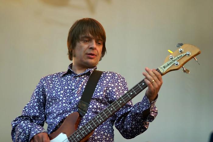 Addio a Gary &ldquo;Mani&rdquo; Mounfield, il bassiste dei Stones Roses &egrave; morto a 63 anni