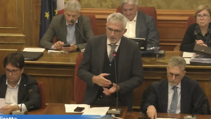 Ragusa e il consiglio comunale, su Iblea Acque fiumi di critiche dalle opposizioni