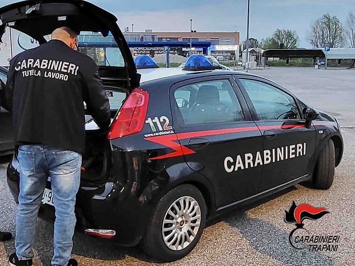 I carabinieri del Nil in un bar del Trapanese: scatta multa salatissima di 100mila euro